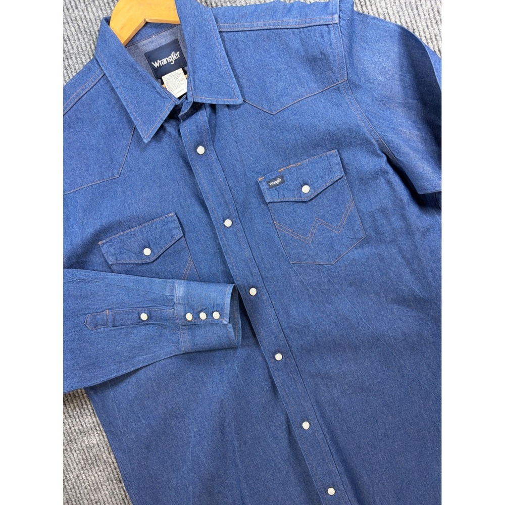 Vintage Wrangler Mens Blue Western Denim Pearl Snap Shirt XLT MS70119 Cowboy